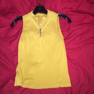 Short yellow tank!